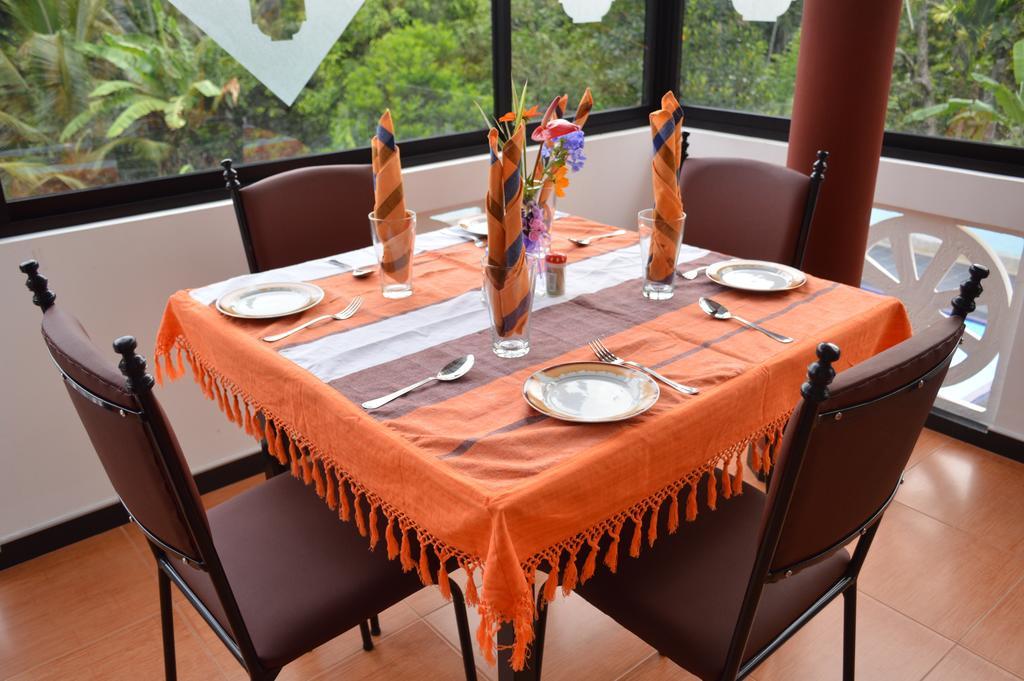 Green View Holiday Resort Kandy Extérieur photo